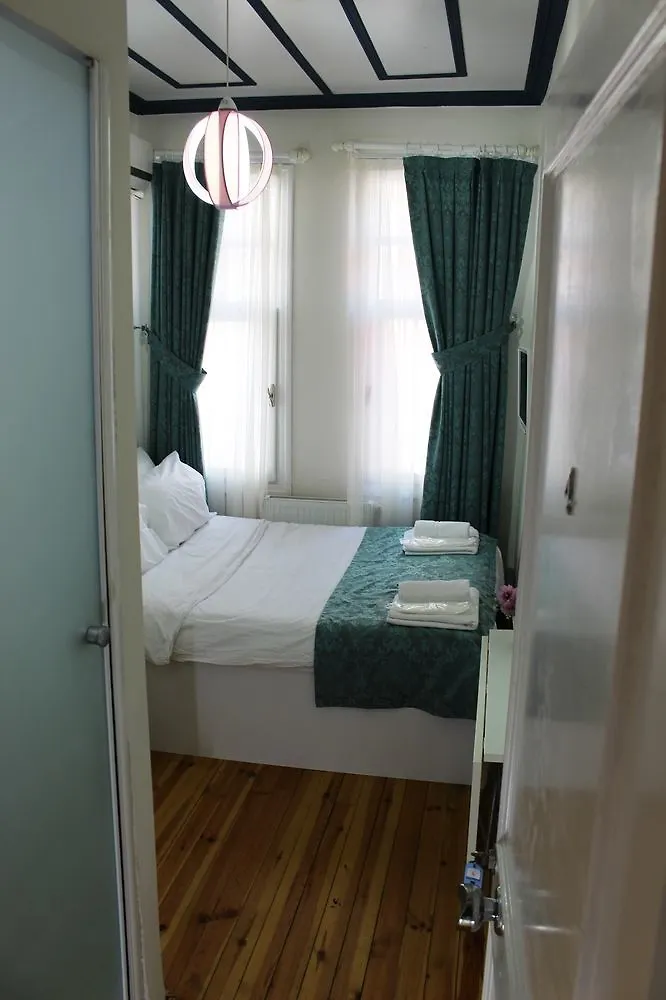 Lale Inn Ortakoey Istanbul 3*,